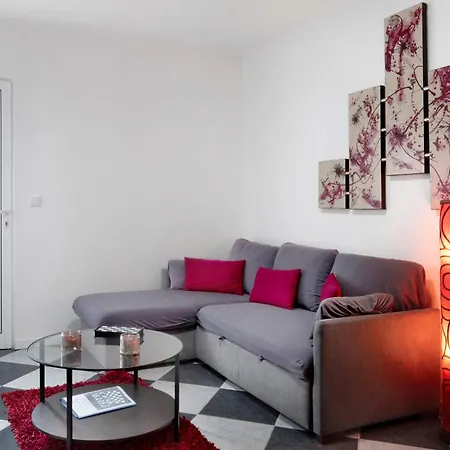 Casa Xadrez * Повоасан